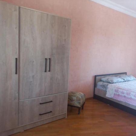 Guest House Kobuleti Esterno foto