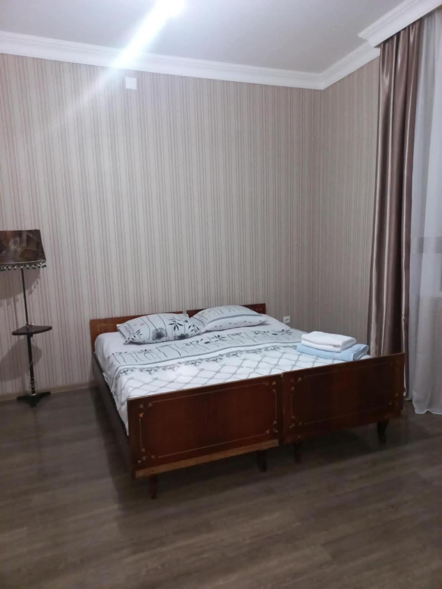 Guest House Kobuleti Esterno foto