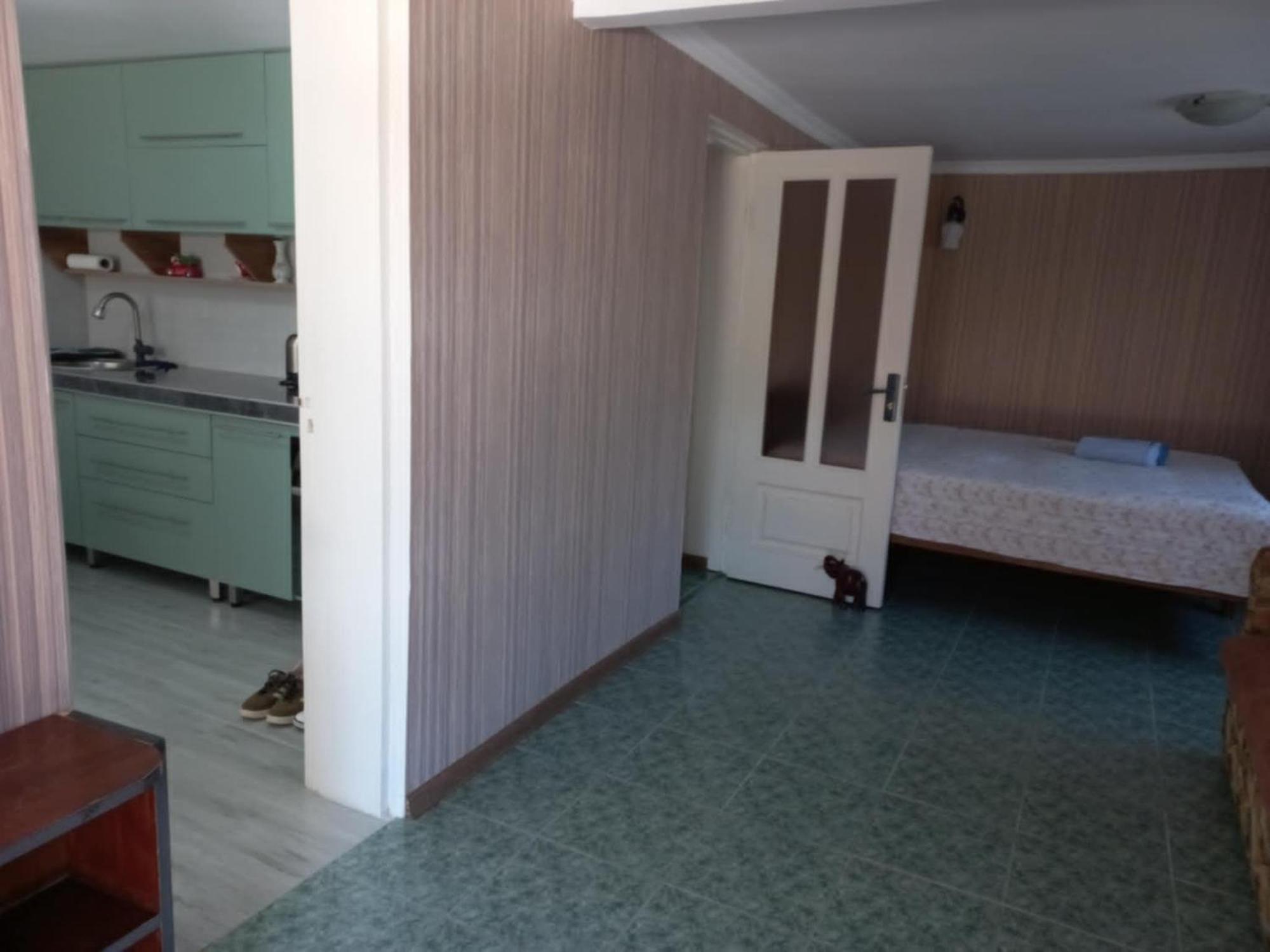 Guest House Kobuleti Esterno foto
