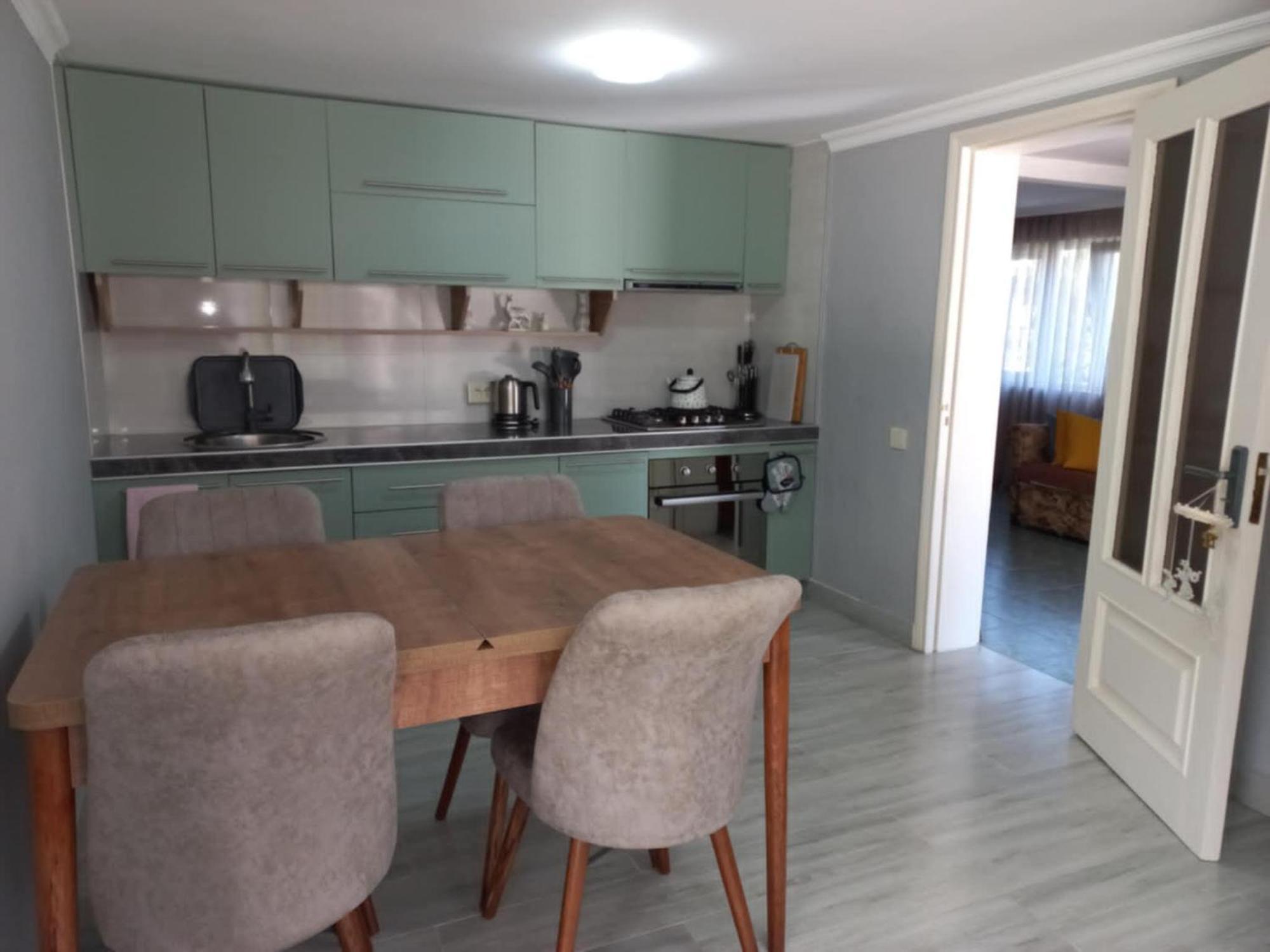 Guest House Kobuleti Esterno foto